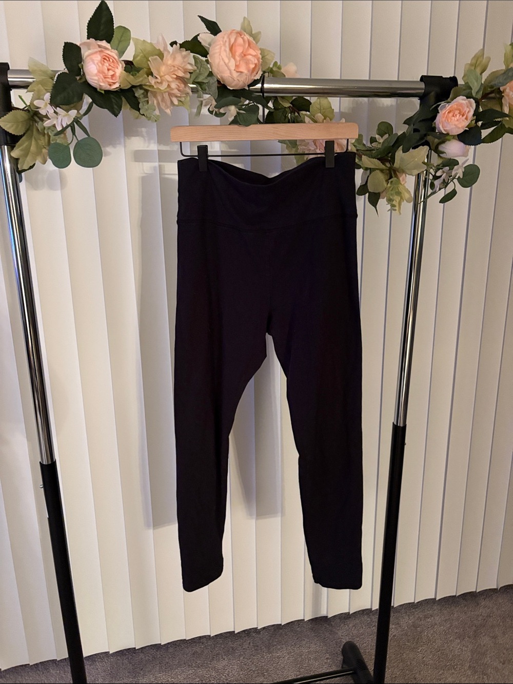 Black High-Waist Leggings